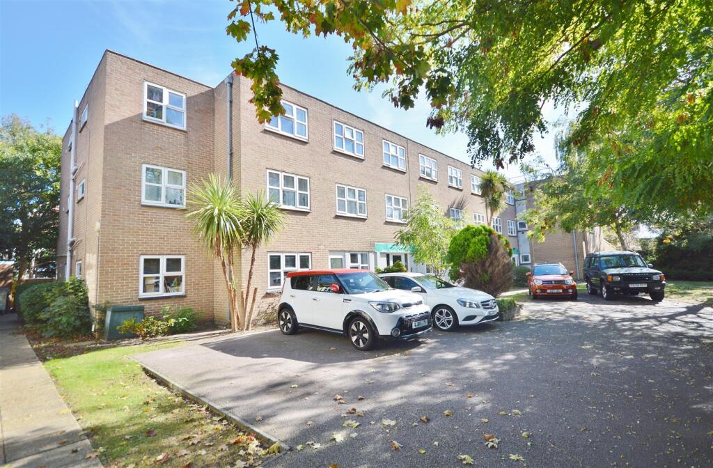 Main image of property: Honeypot Hall, Harold Road, East Clacton