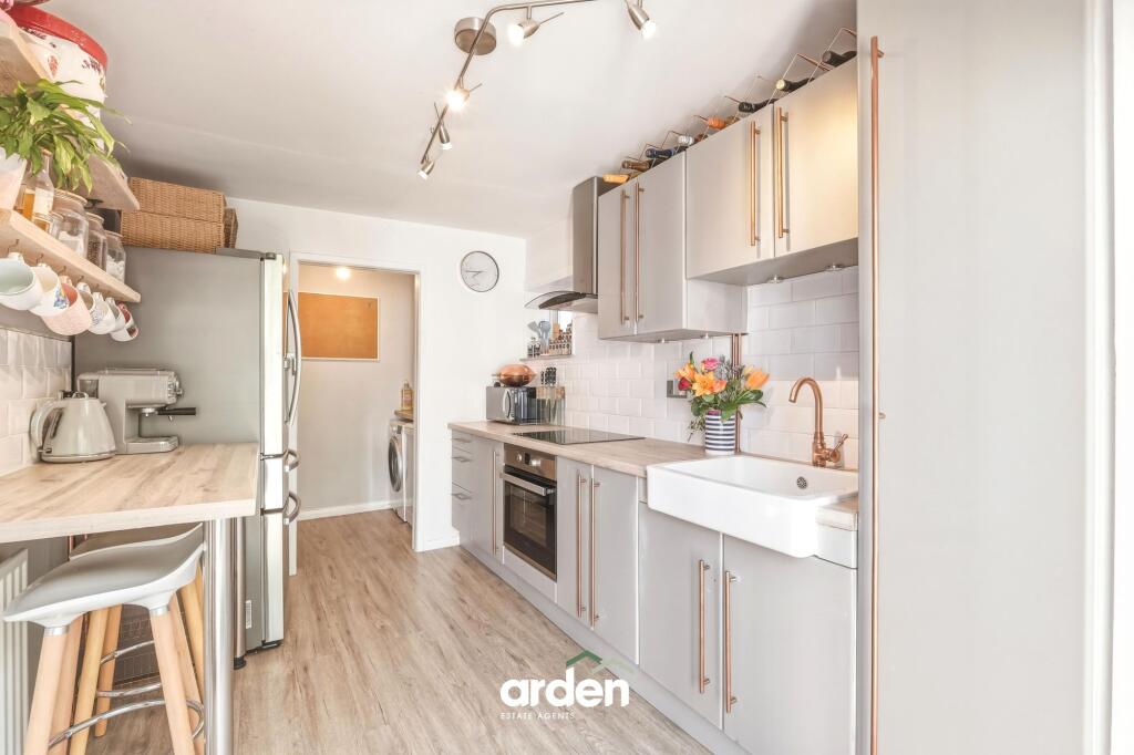 Additional image 6 of Knottesford Close, Studley, B80