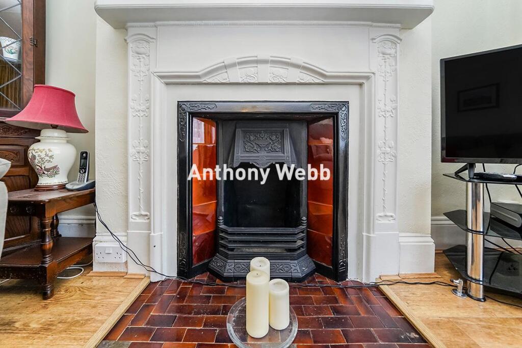 Apartment in London - View 4