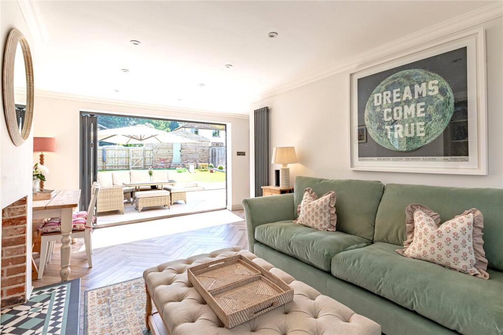 House in Newbury, West Berkshire - View 3