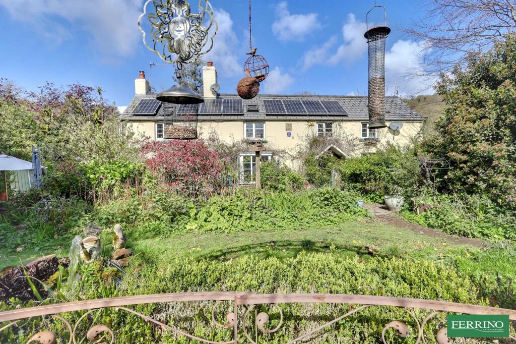 Main image of property: (with 1 Bed Shepherds Hut), New Road, Blakeney, Gloucestershire. GL15 4DD