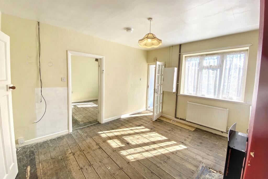 House in Swindon - View 5