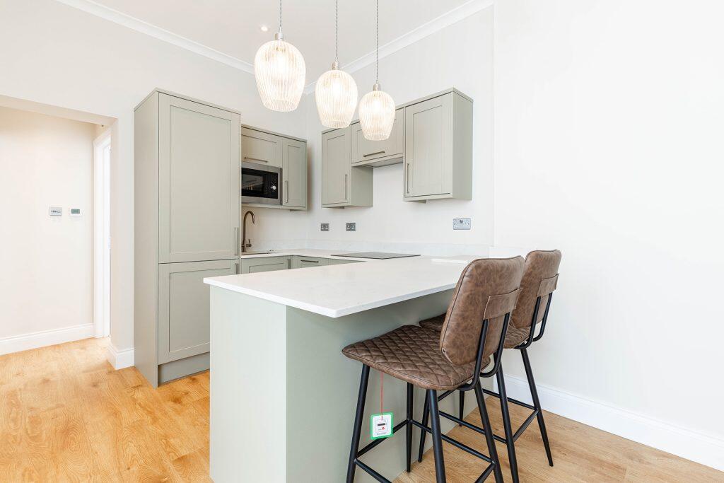Apartment in London - More