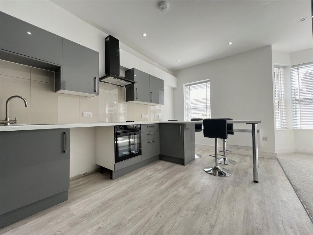 Apartment in Peterborough - More