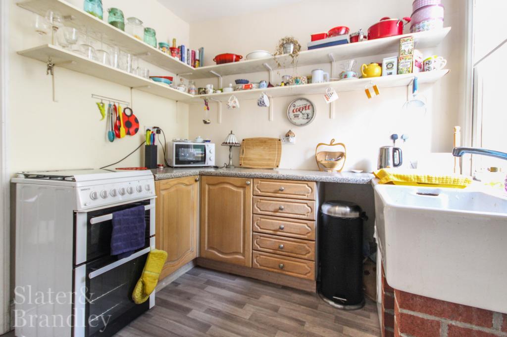House in Nottingham - View 4