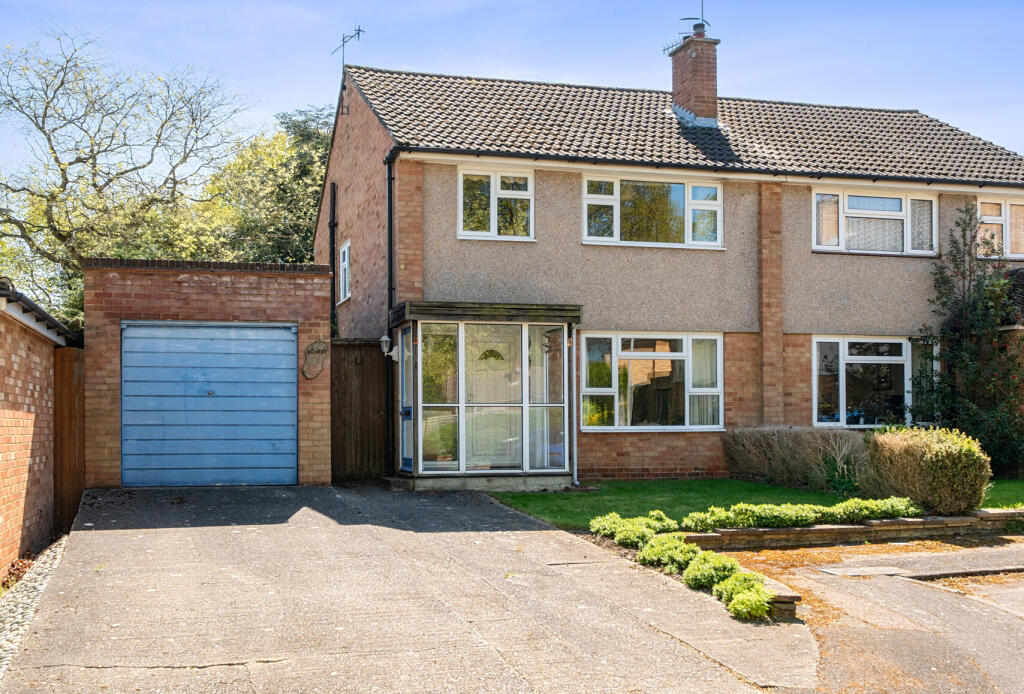 Main image of property: Plane Walk, Tonbridge, Kent, TN10
