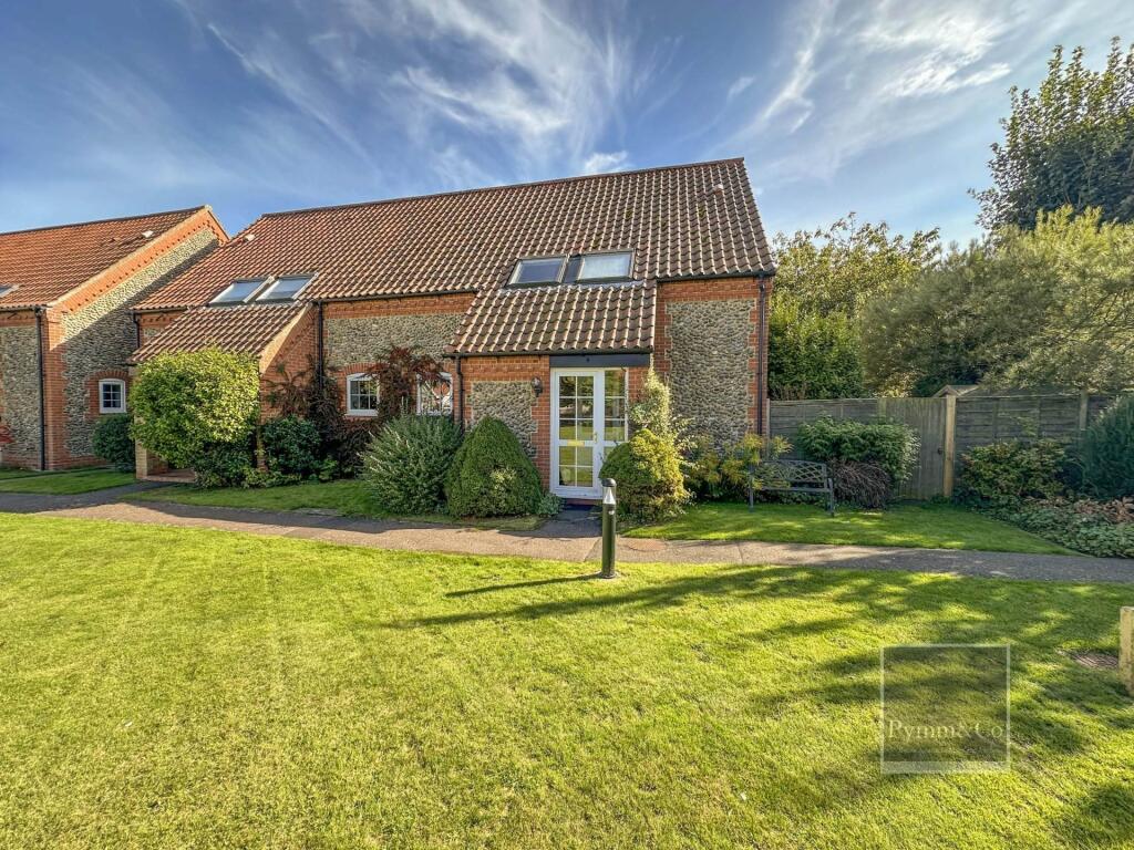 Main image of property: Deceptively Spacious 2/3 Bed House On Desirable Retirement Development in the Heart of Holt Town Centre.