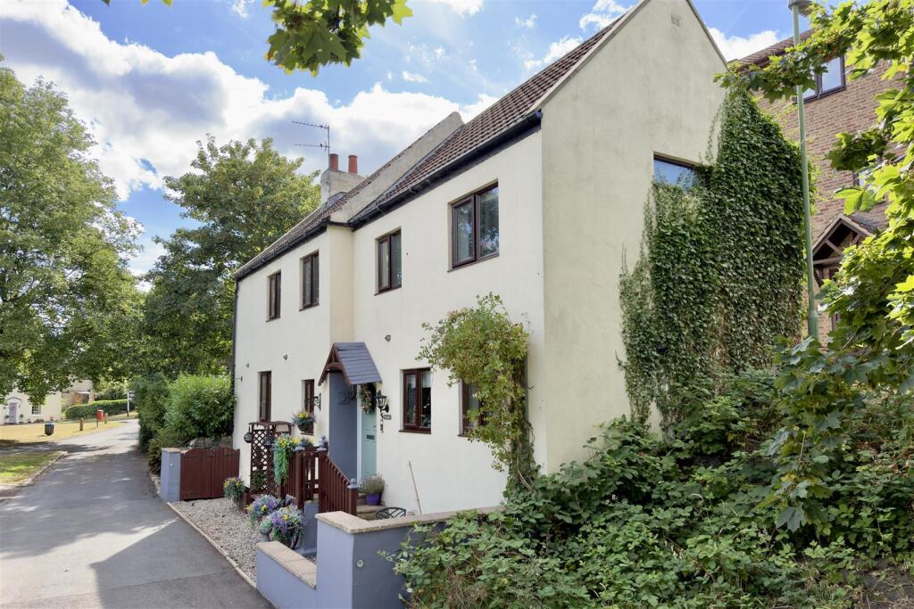 3-bed house on Blacksmith's, Monks End, Aycliffe Village, DL5 6LR., £335,000