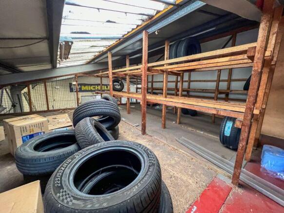Vondy's Garage
