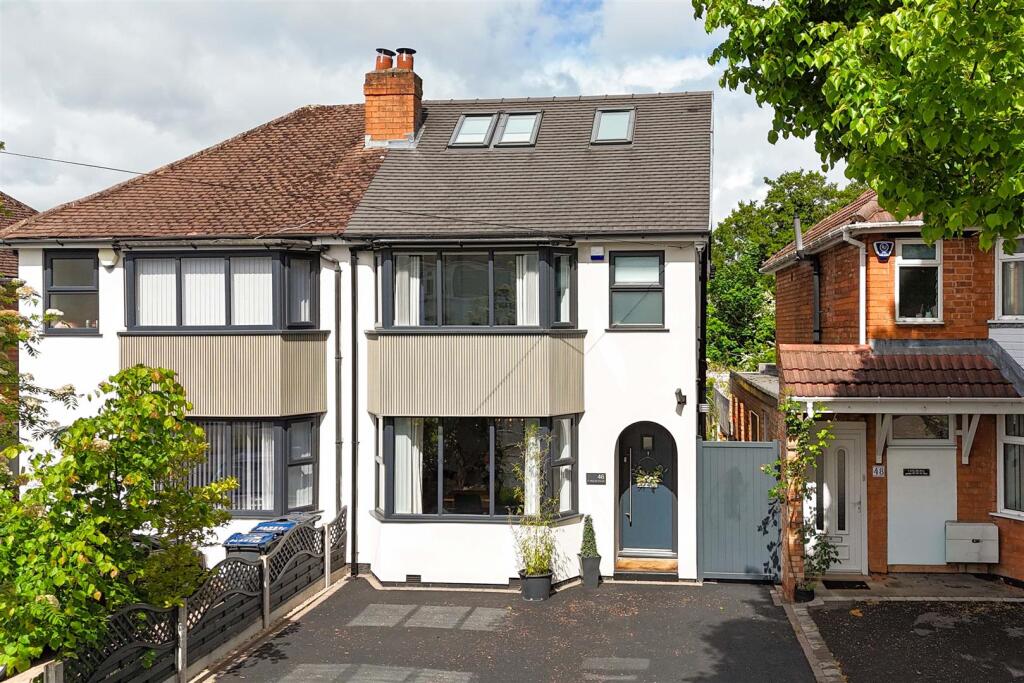 4-bed semi-detached on Parkdale Road, Sheldon, Birmingham, £365,000