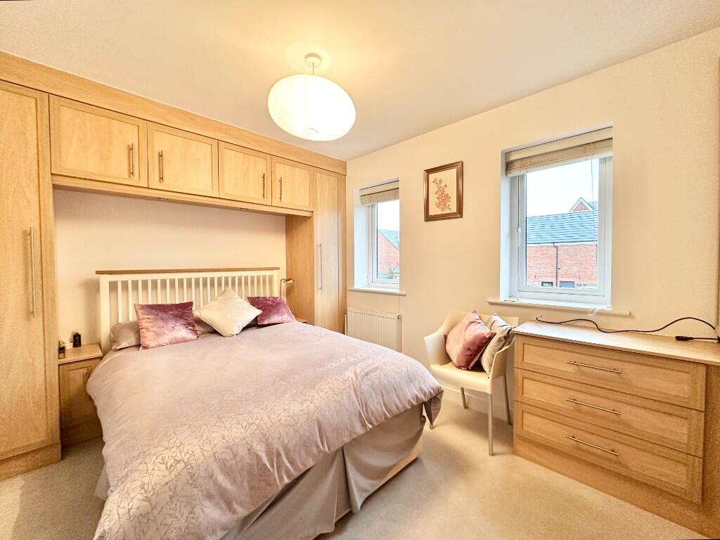 Over Ashberry, Altrincham, Greater Manchester, WA14 photo 4