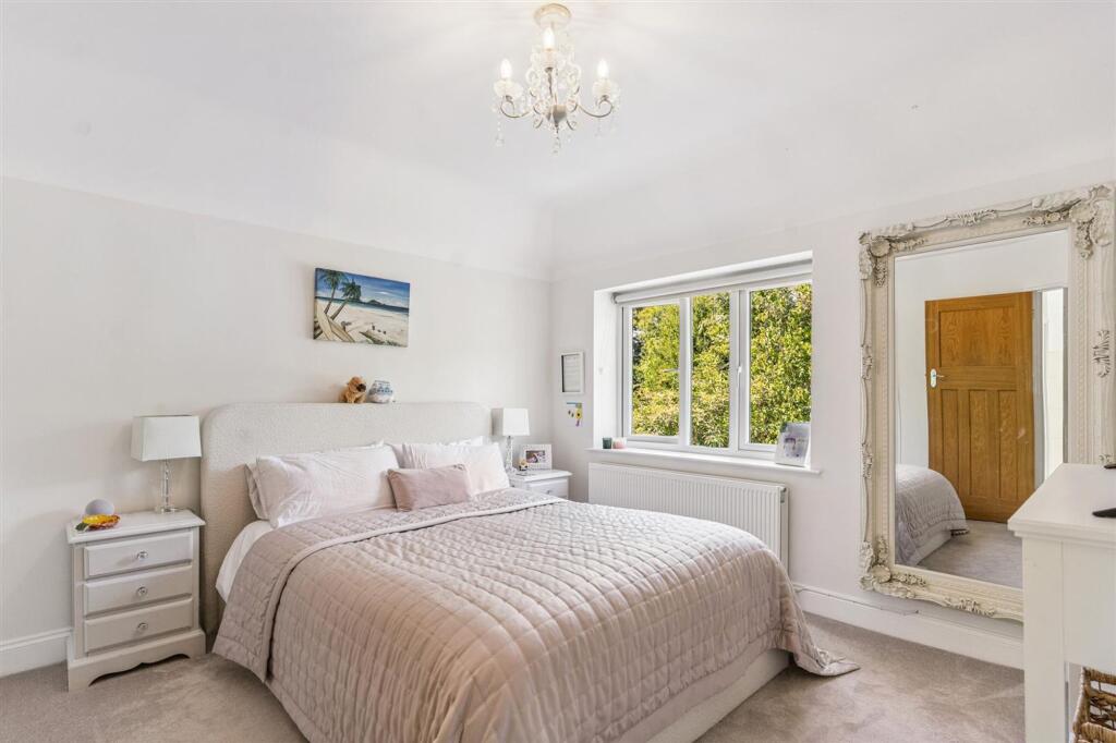 Additional image 12 of St. Albans Road, Sandridge, AL4