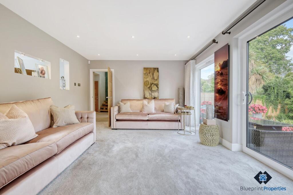 House in Brentwood, Essex - More