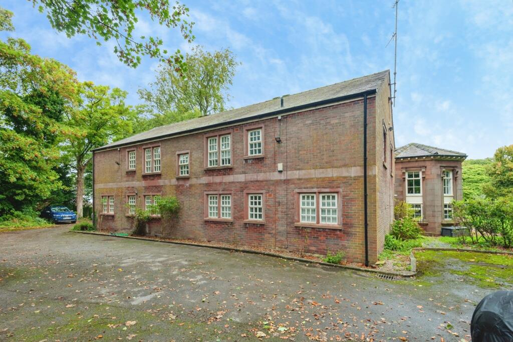 Apartment in Warrington - View 2