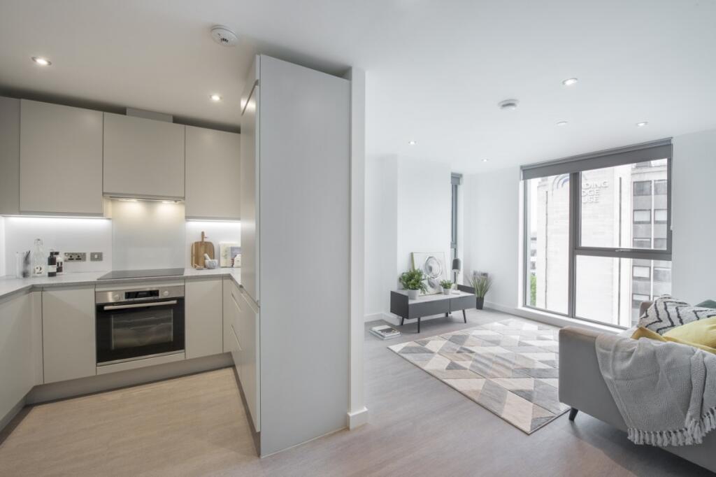 Apartment in Reading, Caversham - View 2