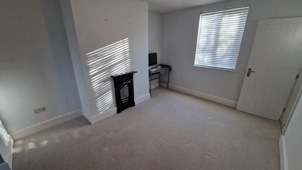 House in Walsall - View 5