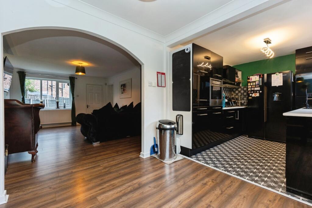 House in Trafford, Greater Manchester - View 5