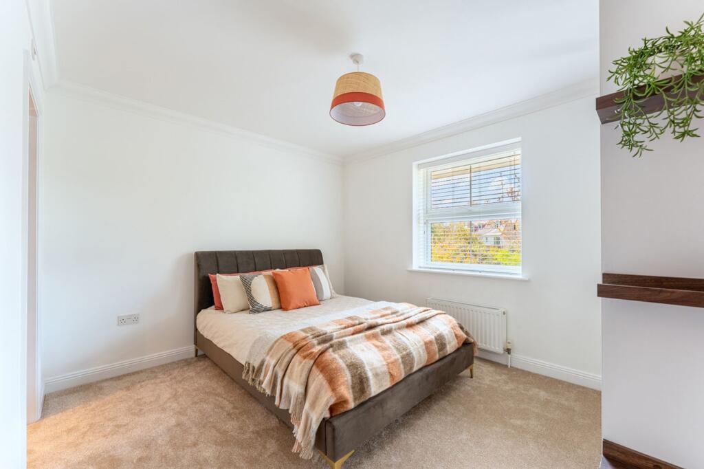 Browning Avenue, Orion Court, BH5 - More
