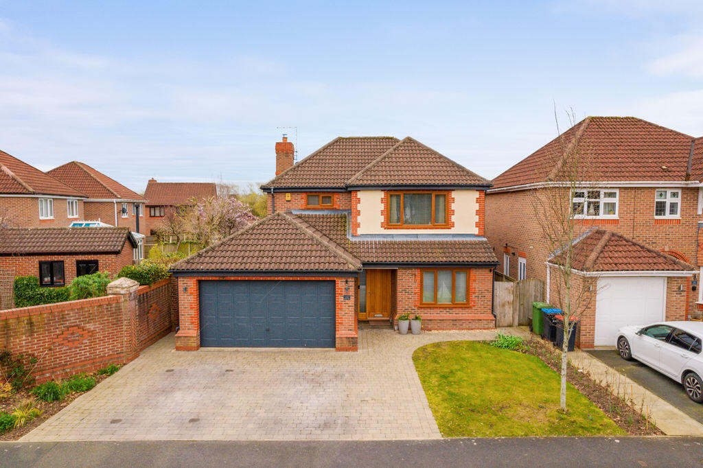 Main image of property: Dukes Way, Kingsmead