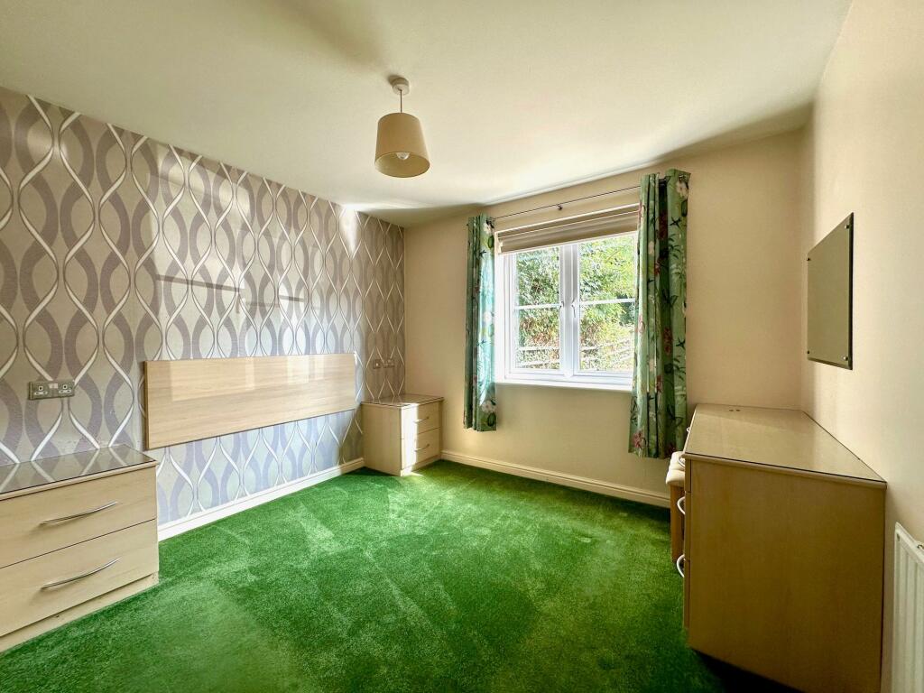Apartment in Flitwick, Central Bedfordshire - View 4