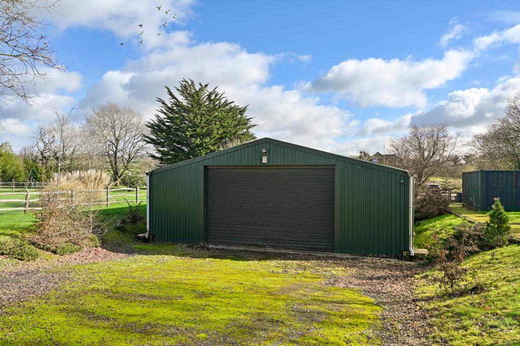The Pinnock, Pluckley, Ashford, Kent, TN27 photo 3