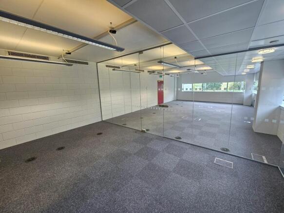 Office 1.jpg