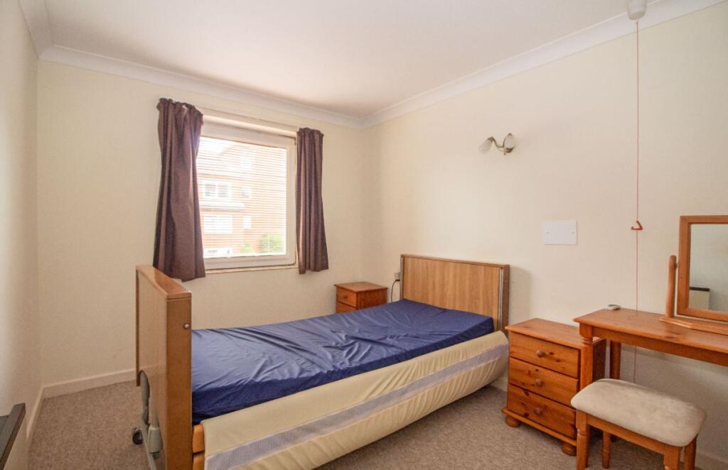 Homewater House, Waterlooville, PO7 7JZ - View 6