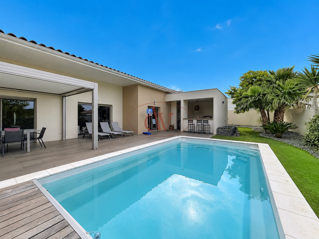 Main image of property: Languedoc-Roussillon, Aude, Narbonne