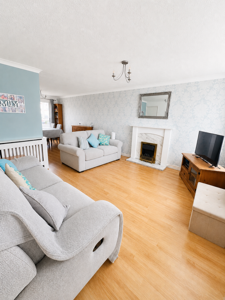 House in Gosport, Lee-on-the-Solent - View 2