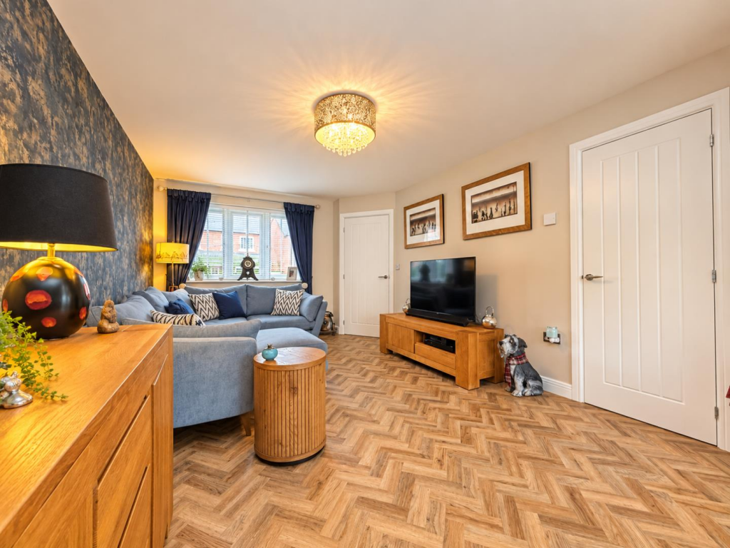 Mallard Drive, Yarm photo 4