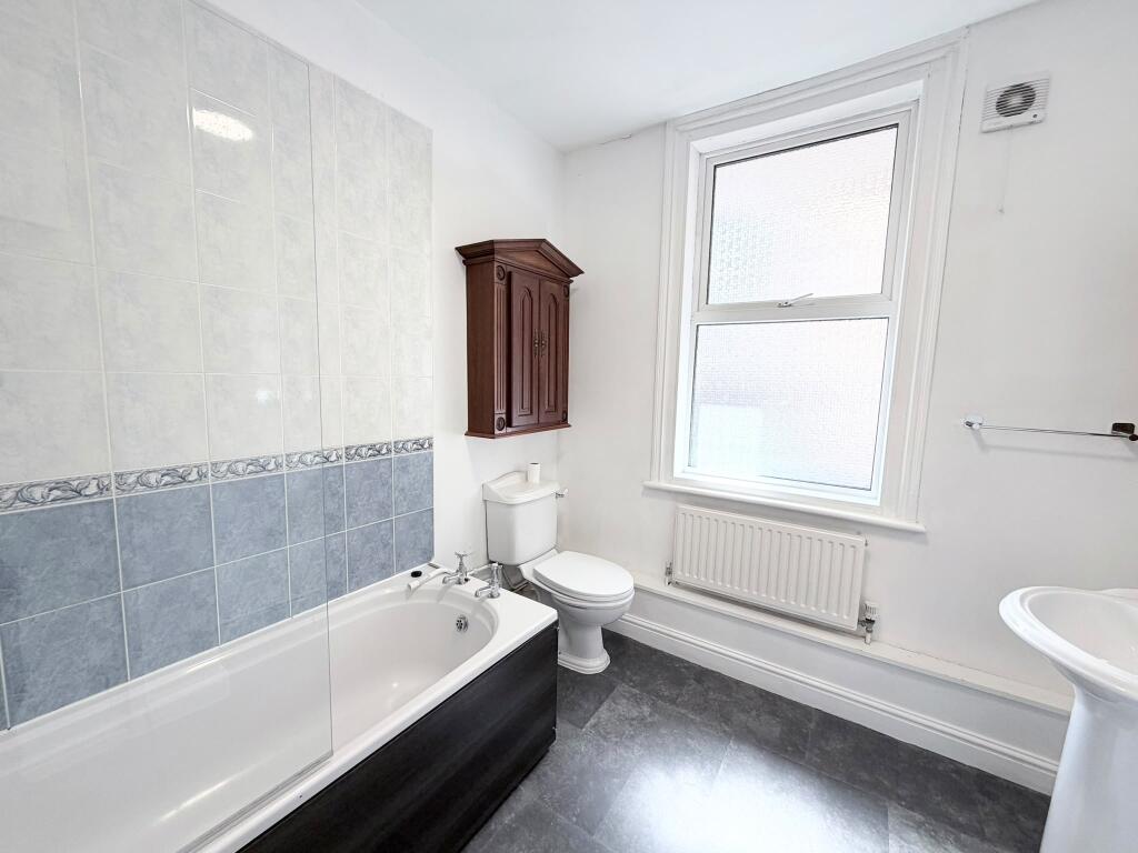Apartment in Peterborough - More
