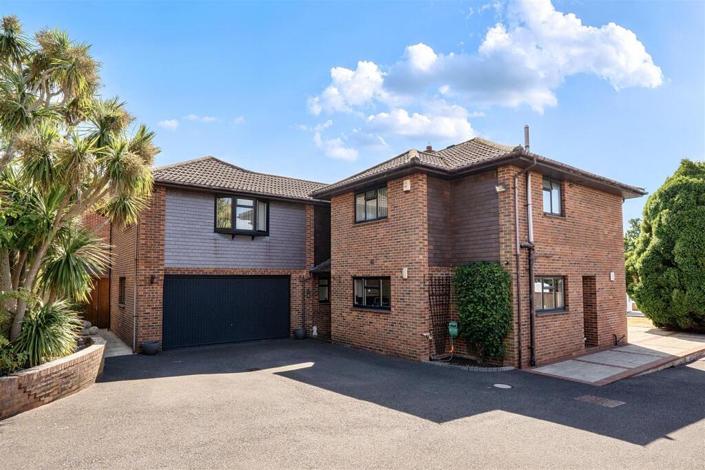 Main image of property: Walpole Lane, Swanwick, Hampshire