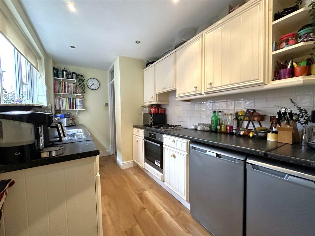 House in Newark and Sherwood, New Town, Newark - View 5