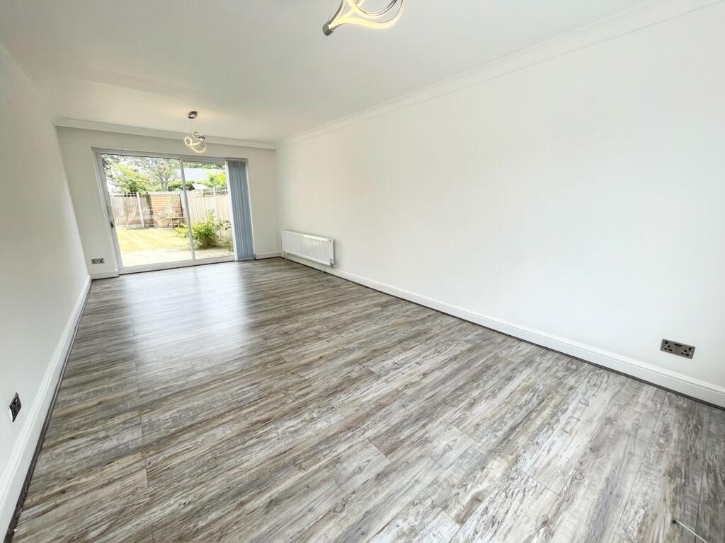 House in Knutsford, Cheshire East - View 2