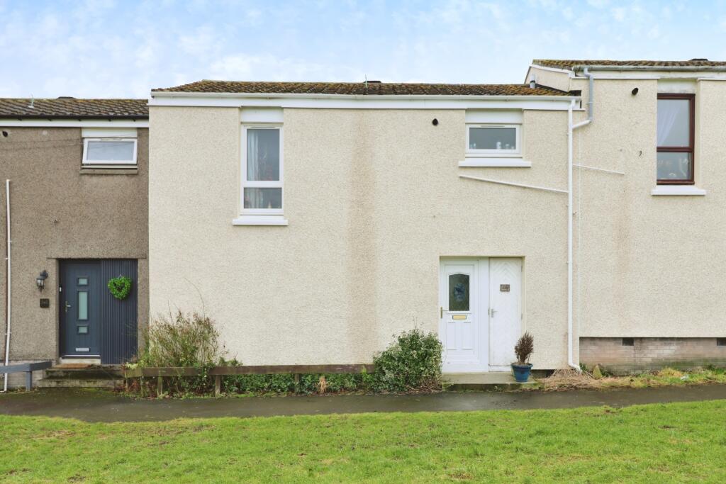 Main image of property: Whinnyburn Place, Dunfermline, KY11