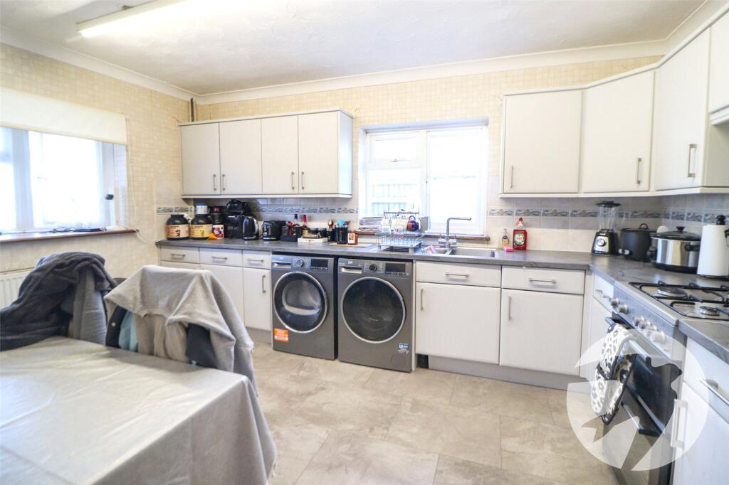 House in Dartford - View 2
