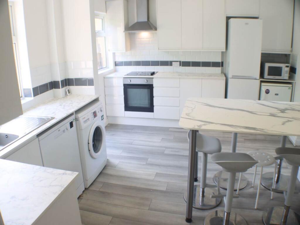 Additional image 2 of Veritys, Hatfield, Hertfordshire