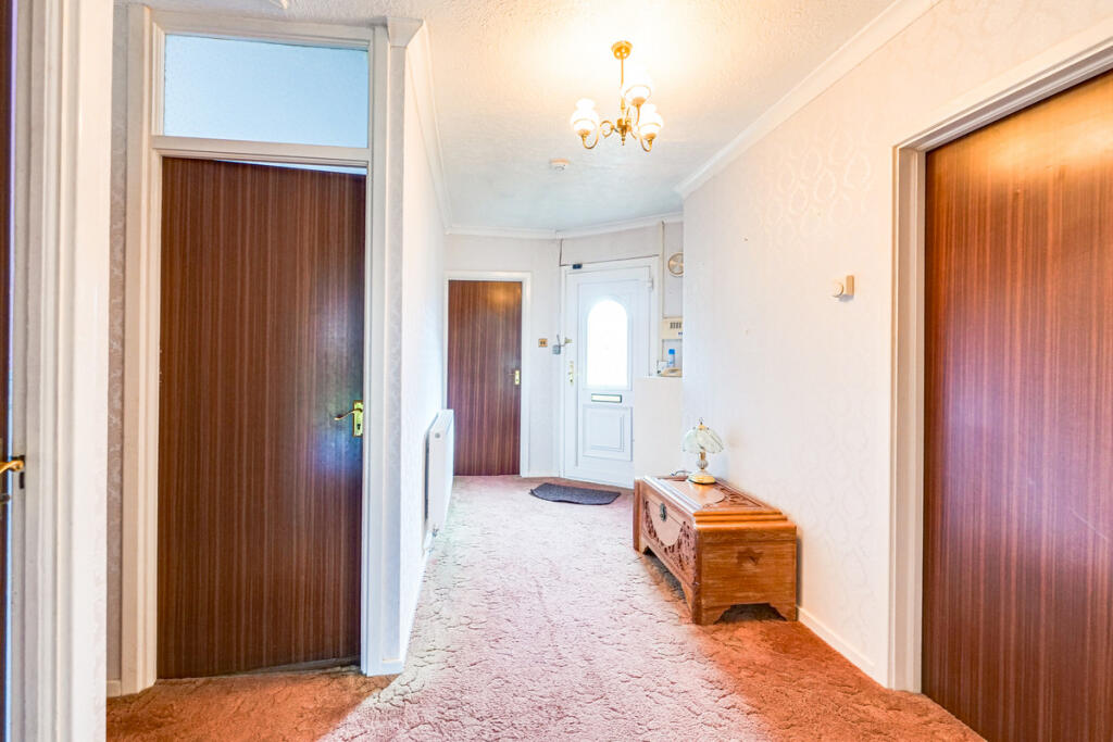 Chelsworth Crescent, Southend-on-Sea, SS1 photo 4