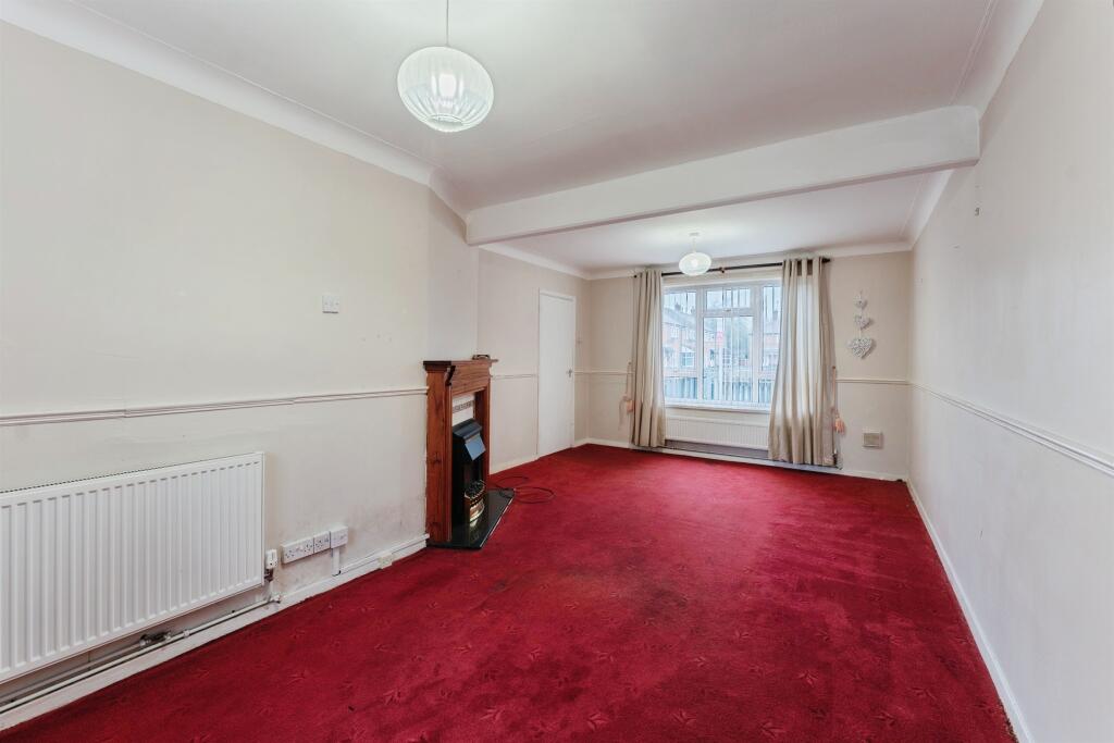 Christleton Drive, Ellesmere Port photo 2