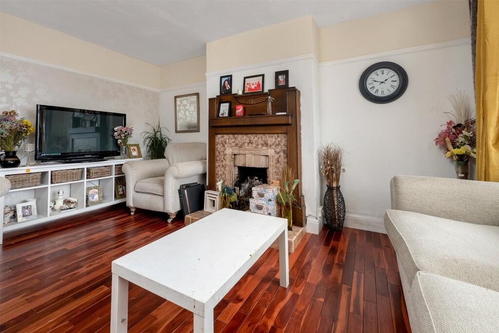 Hamilton Drive, Melton Mowbray, Leicestershire photo 2