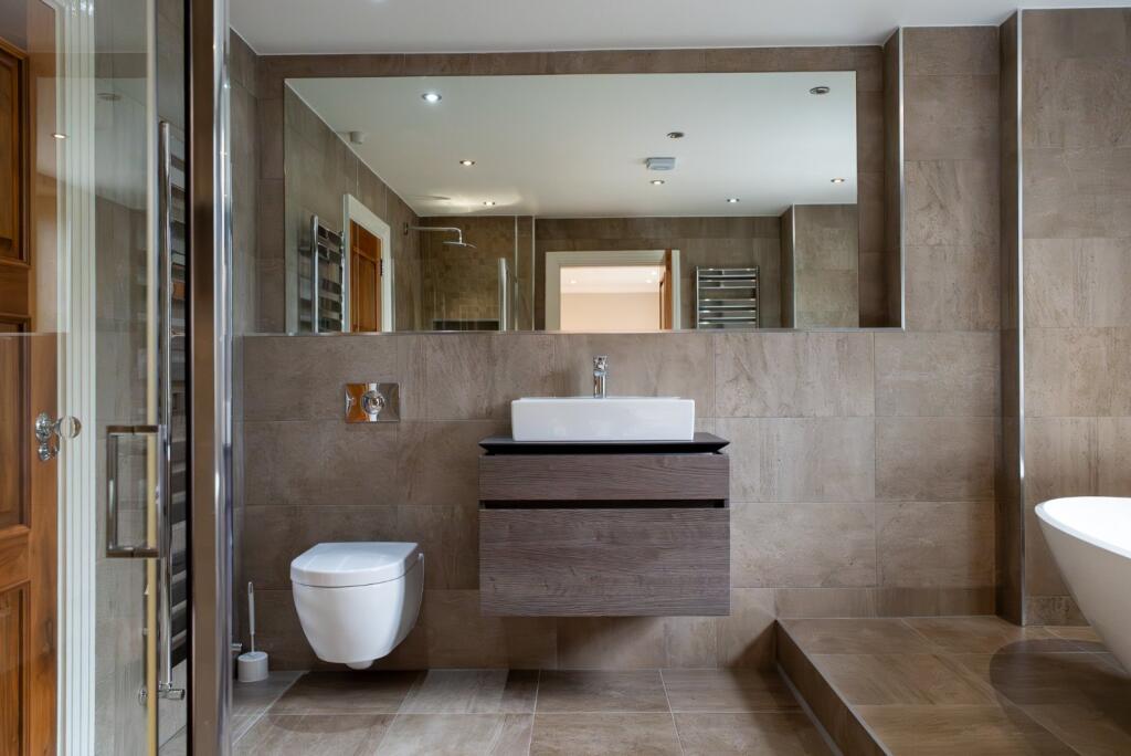 Additional image 22 of Warwick Road, Knowle, Solihull, West Midlands, B93