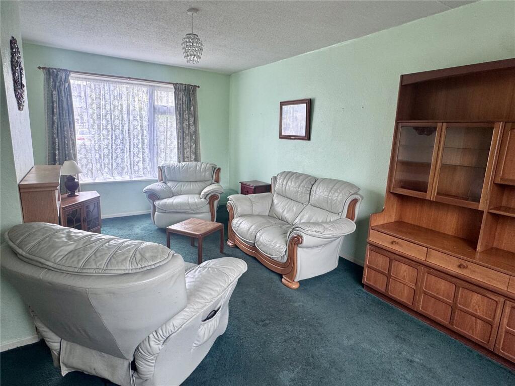Weyhill Close, Swindon, SN3 - View 4