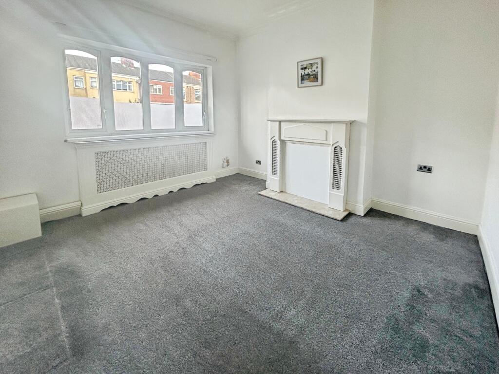 House in Doncaster - View 4