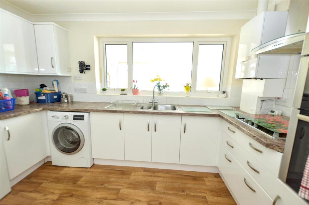 Bracken Avenue, Overstrand, Cromer - View 4