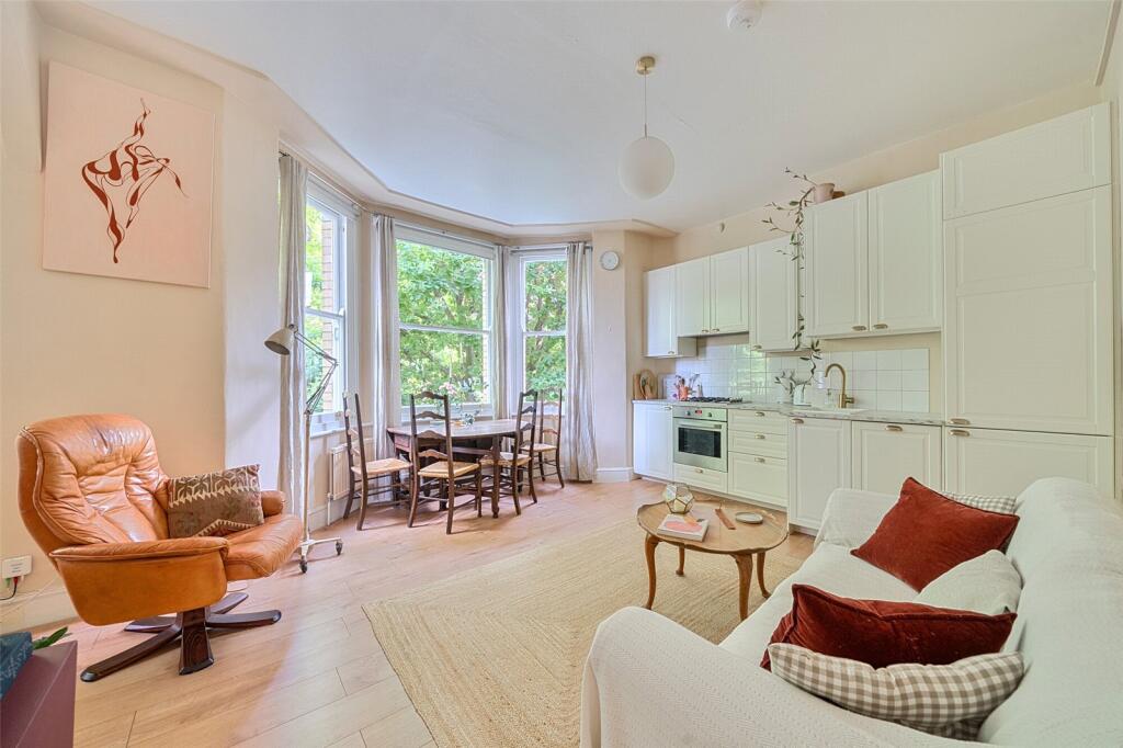 Apartment in London - View 4