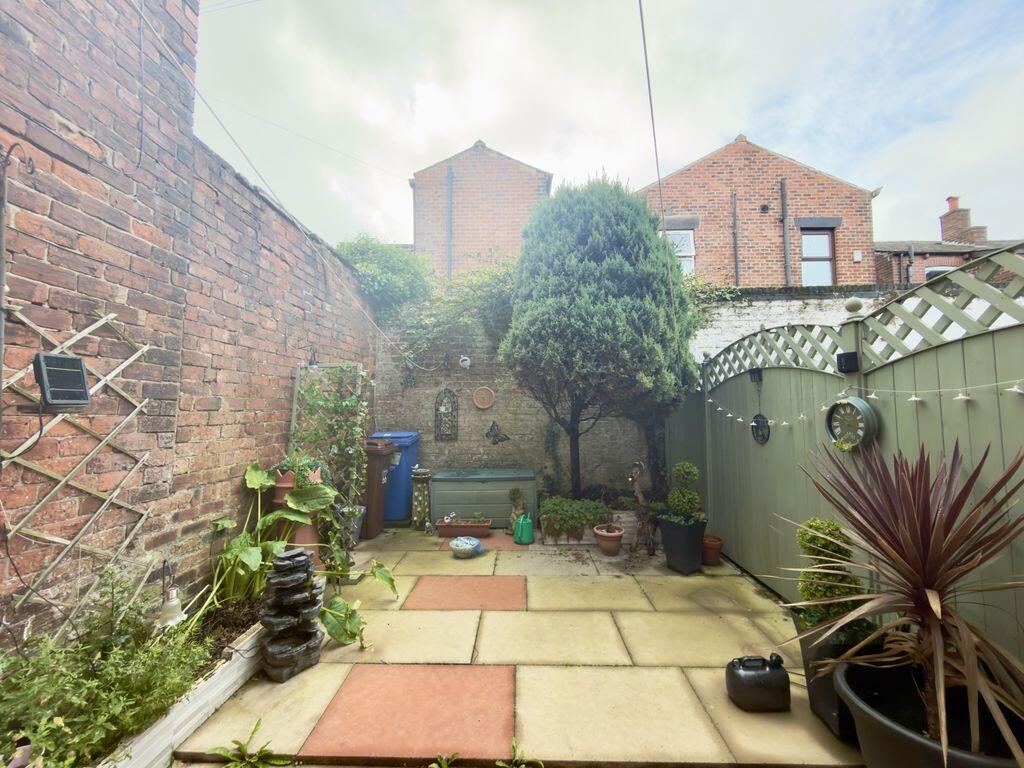 House in Preston - View 2