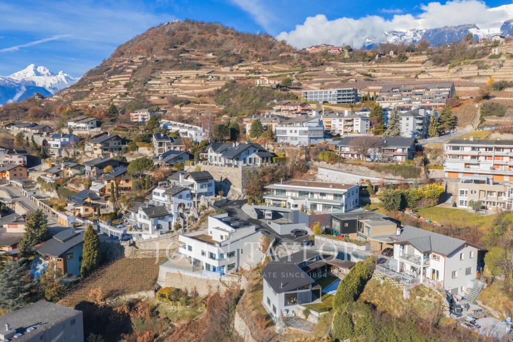 Main image of property: Valais, Sion