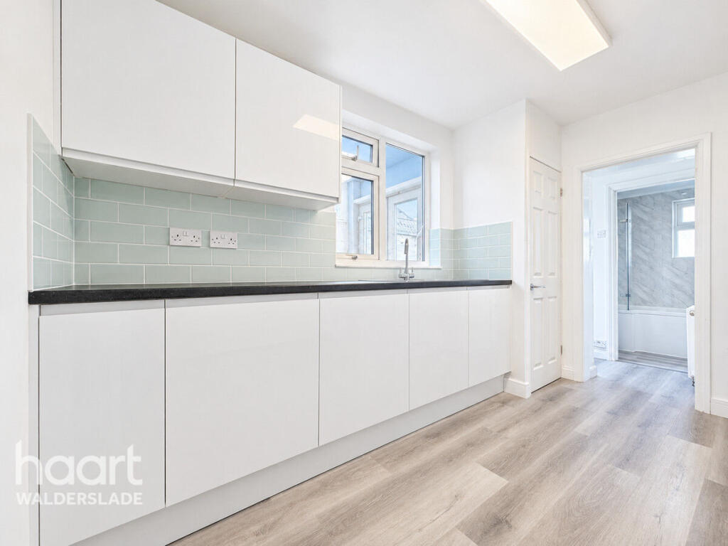 House in Sheerness, Marine Town - View 5