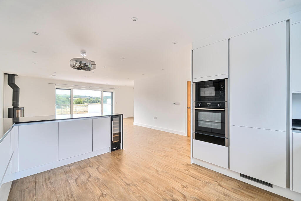 House in Truro - View 4