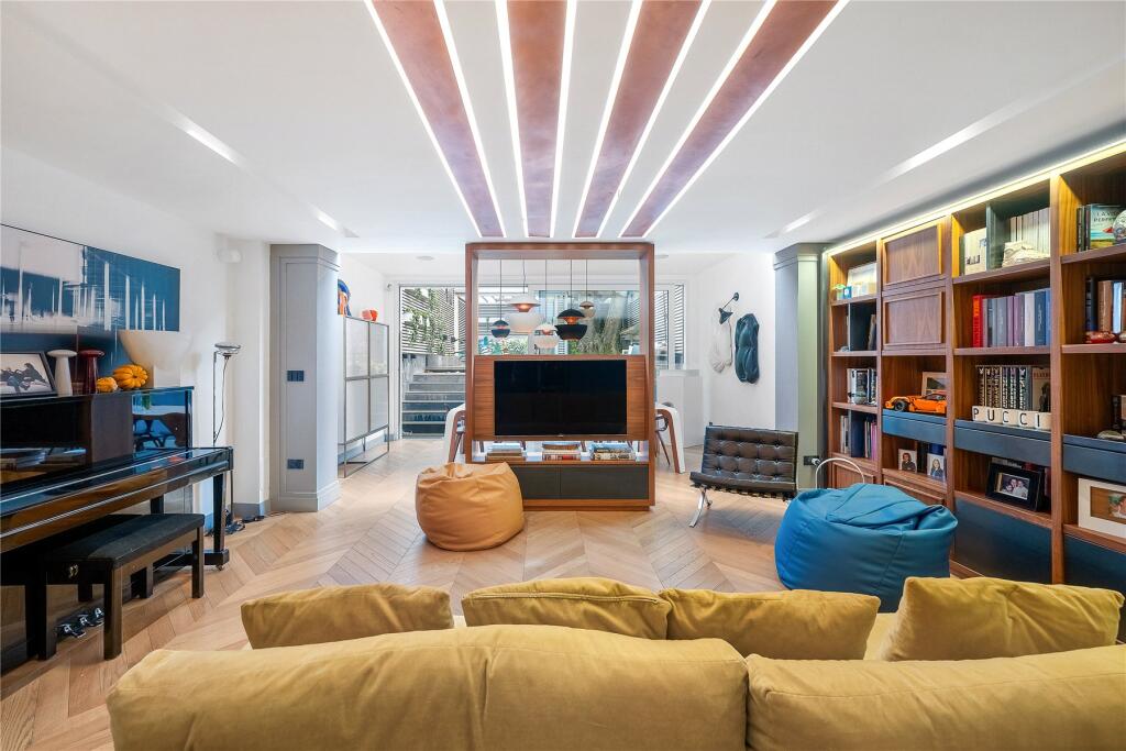 Main image of property: Vicarage Gate, London, W8